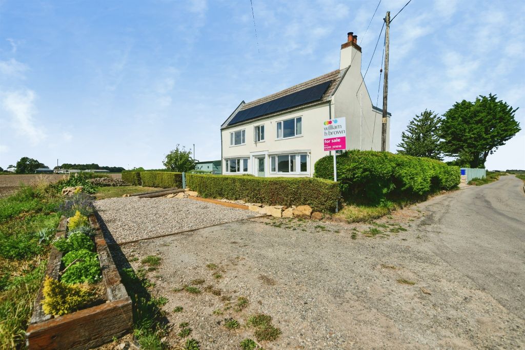 Property photo 1 of 37