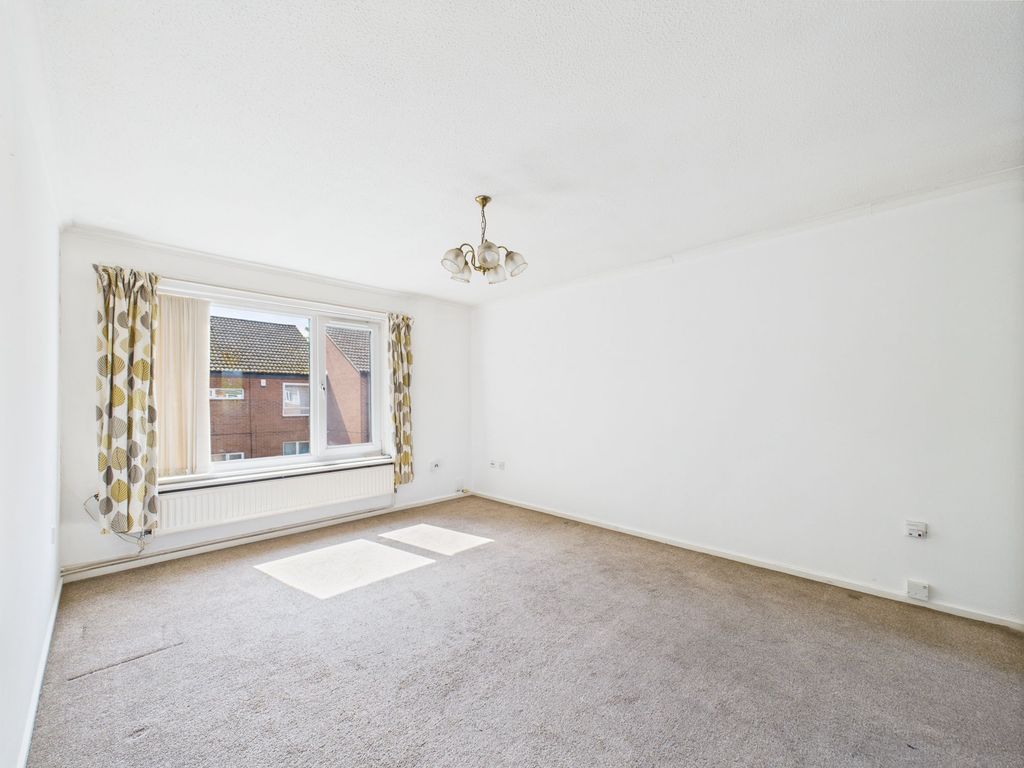 Property photo 2 of 9 Open Plan Living