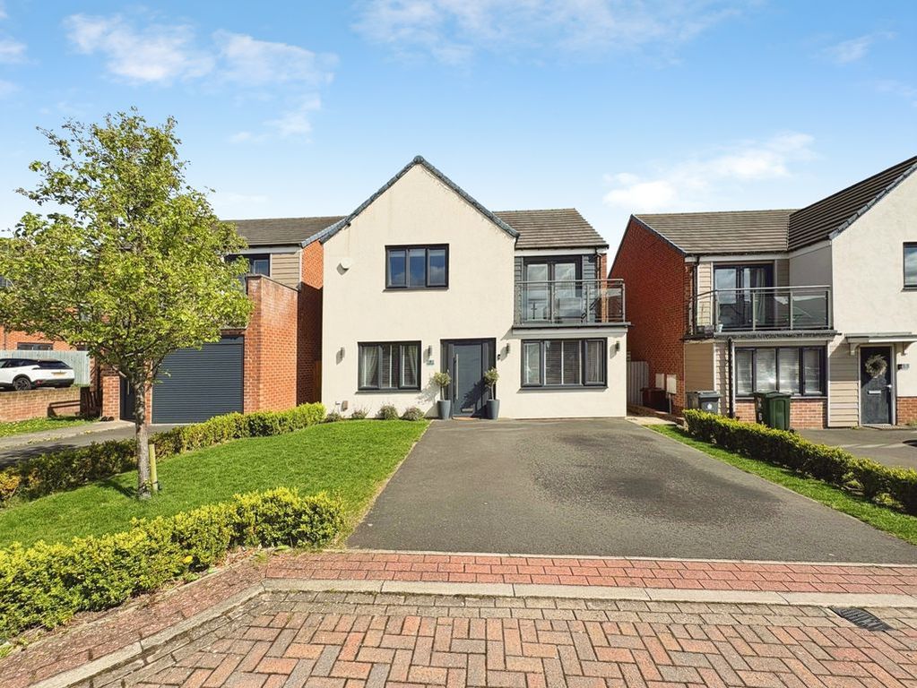 Property photo 1 of 17 Photo 3