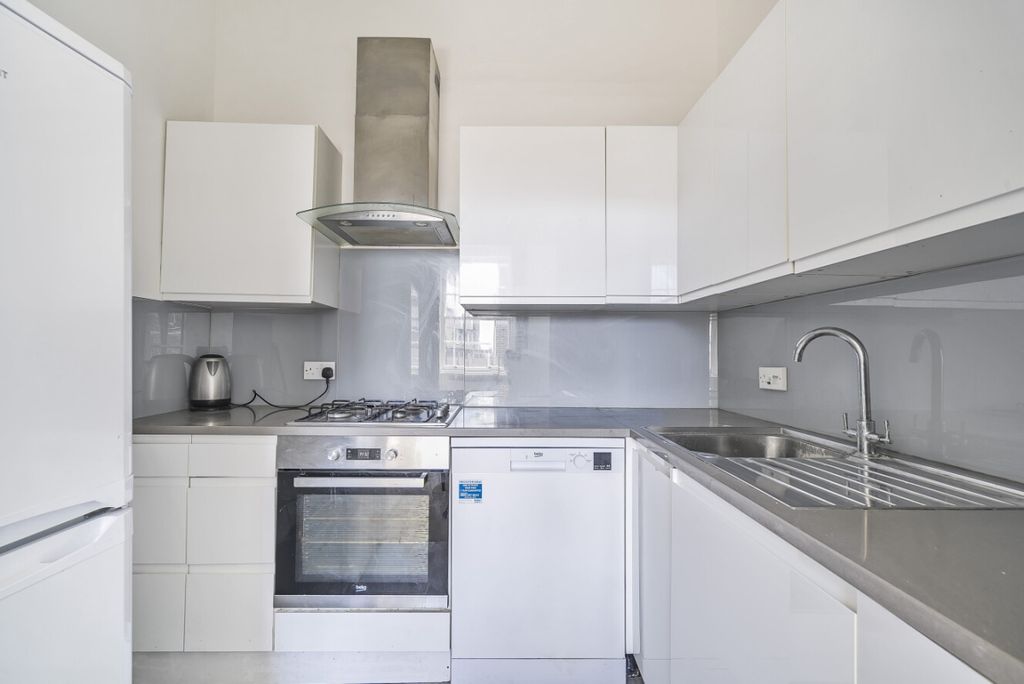 Property photo 2 of 5 1176731 (5)