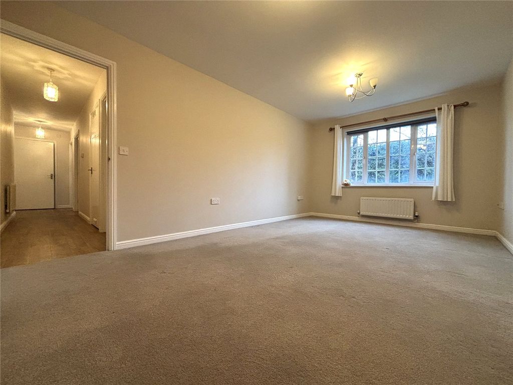 Property photo 2 of 8 Living Room