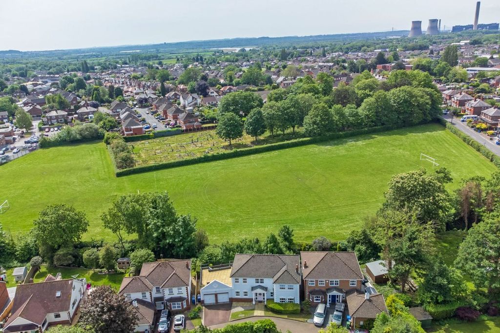 Property photo 3 of 29 Drone Shot