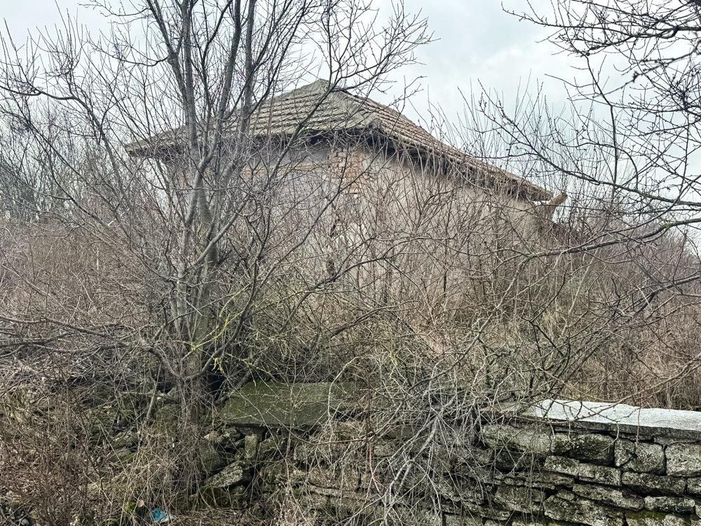 Property photo 3 of 8