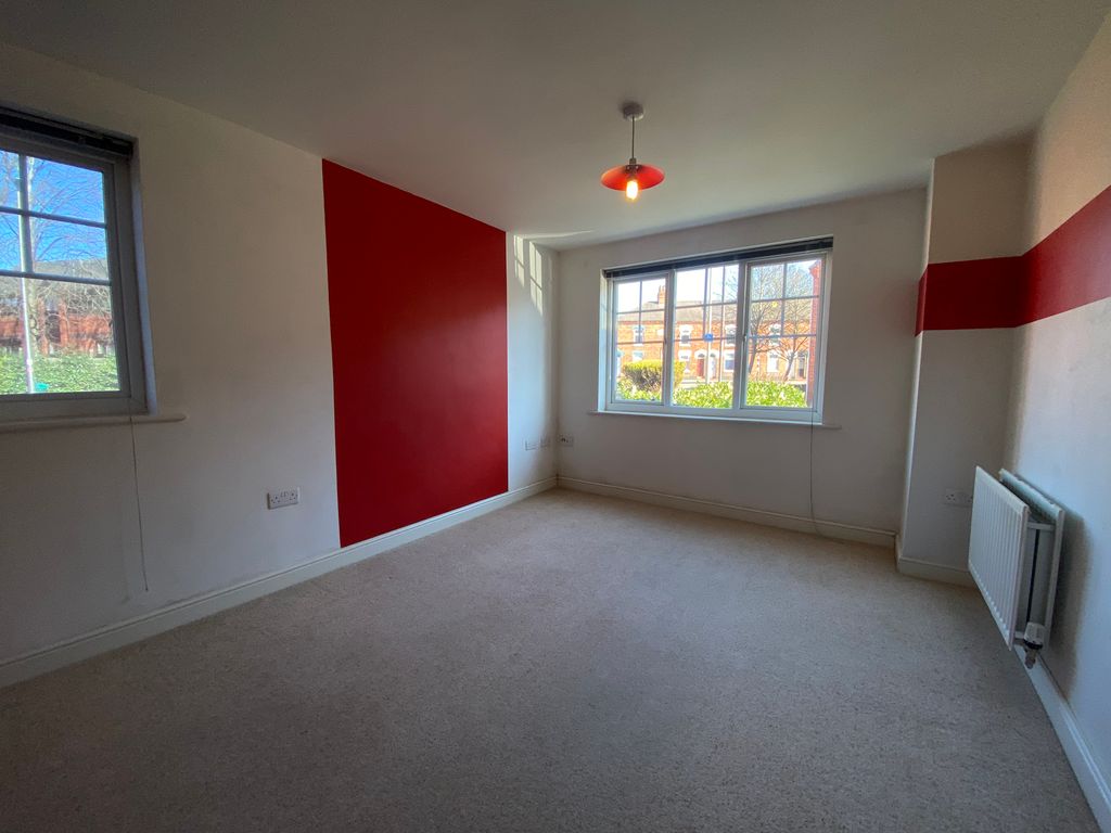 Property photo 3 of 8 Living Room