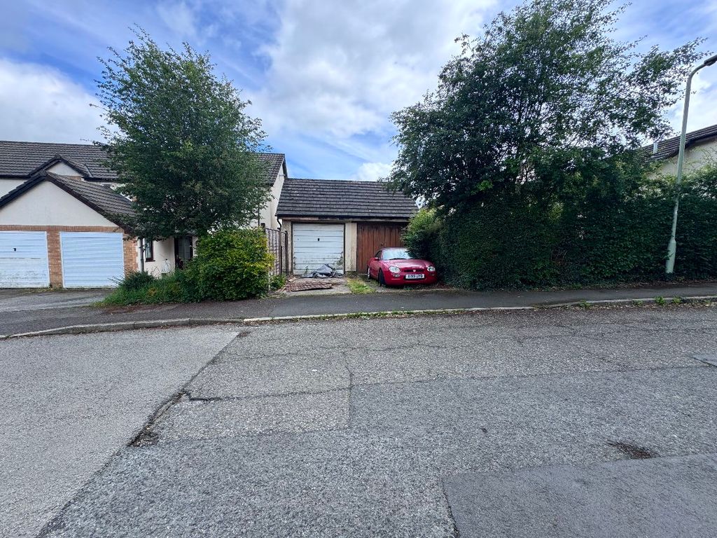 Property photo 2 of 2