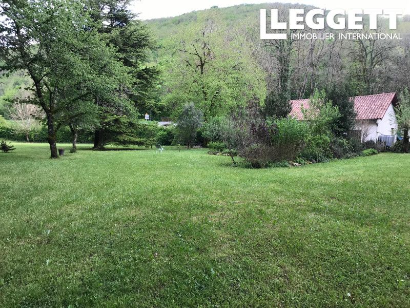 Property photo 3 of 10