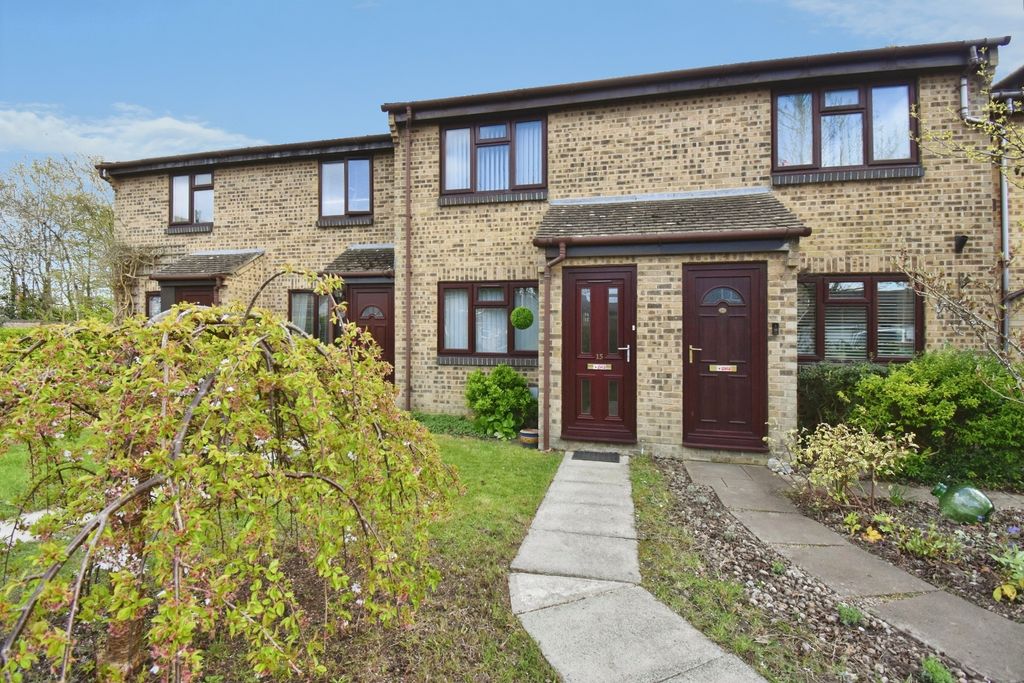 Property photo 1 of 8 Front