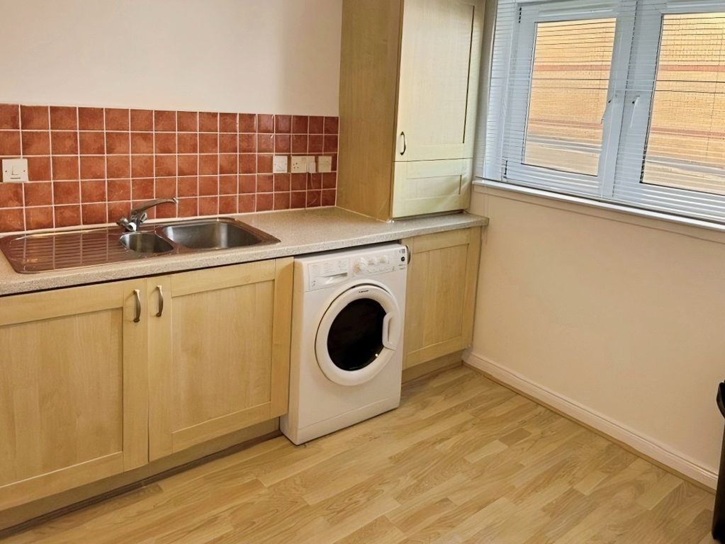 Property photo 3 of 9 Ccf6E71B-Haymarket 20Crescent 209