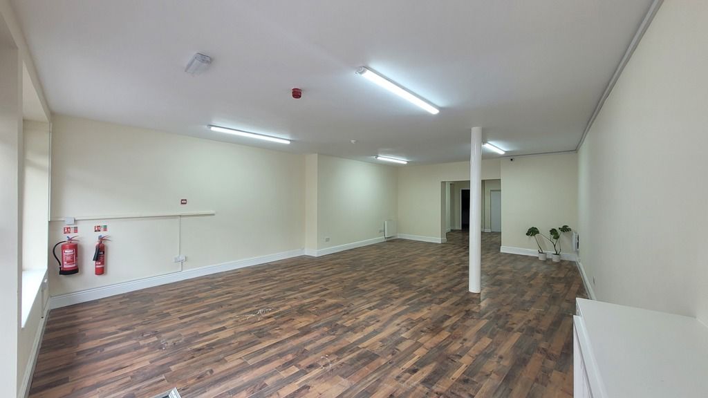 Property photo 2 of 4 Photo 9