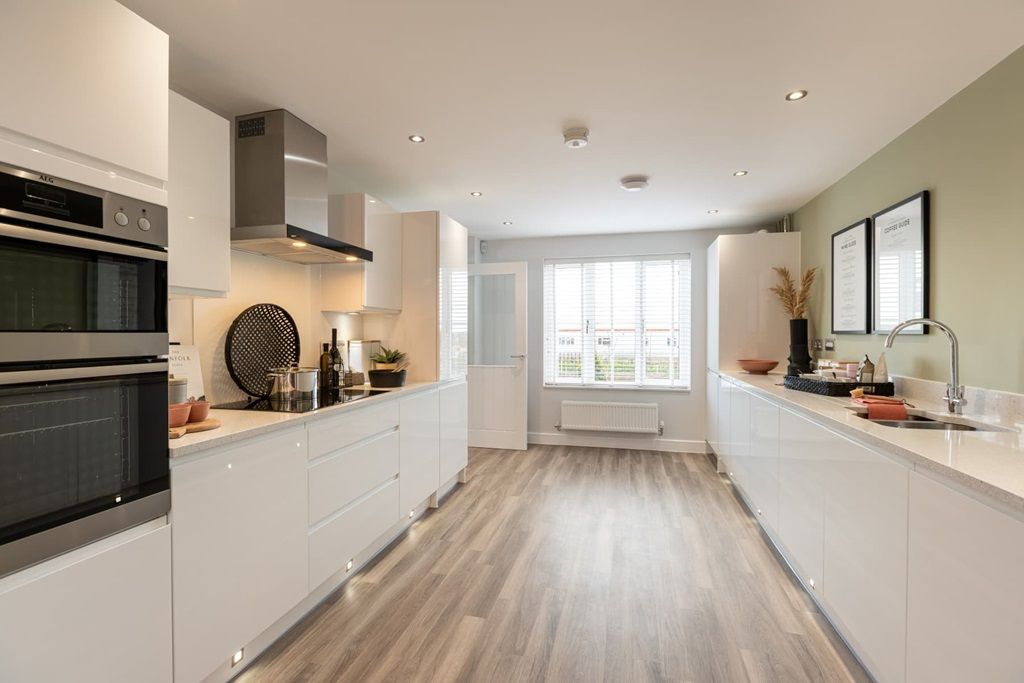 Property photo 3 of 12 Sociable Kitchen Diner