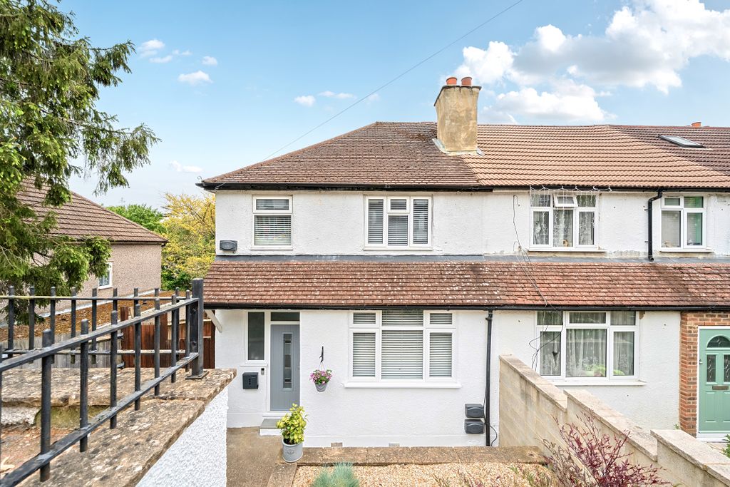 Property photo 1 of 15