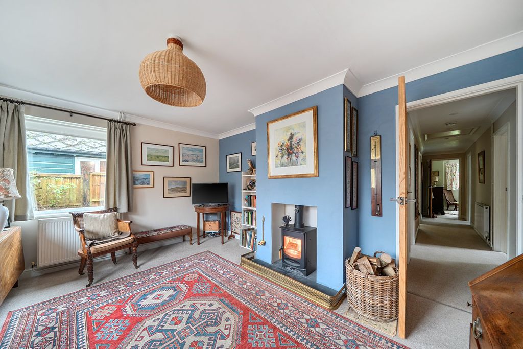 Property photo 2 of 14