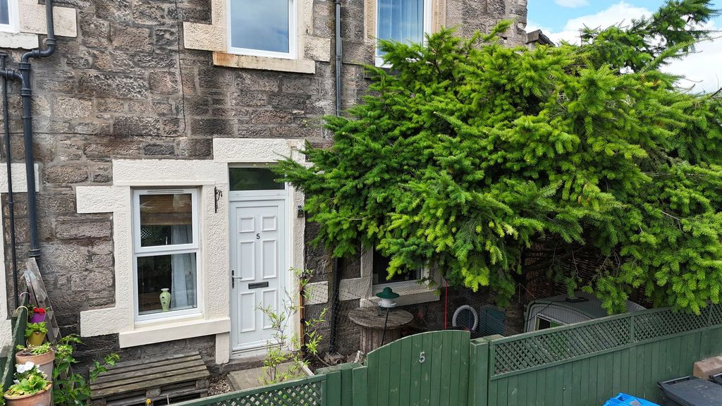 Property photo 1 of 22