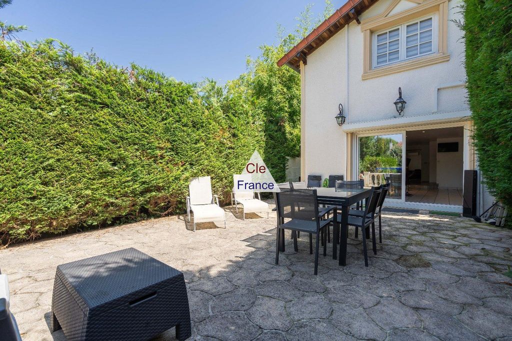 Property photo 3 of 20