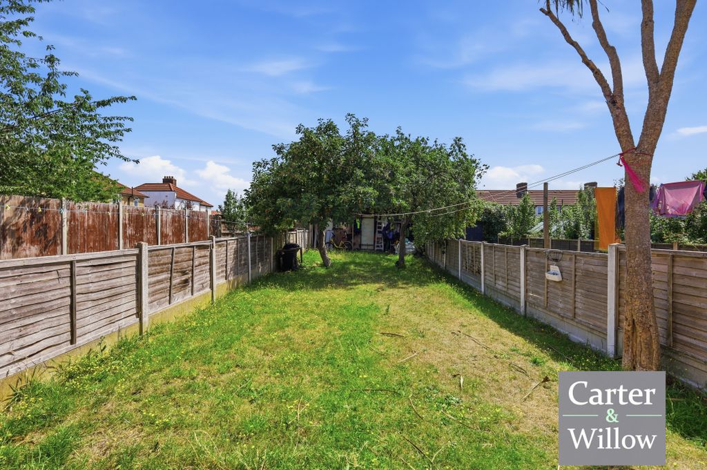 Property photo 3 of 16