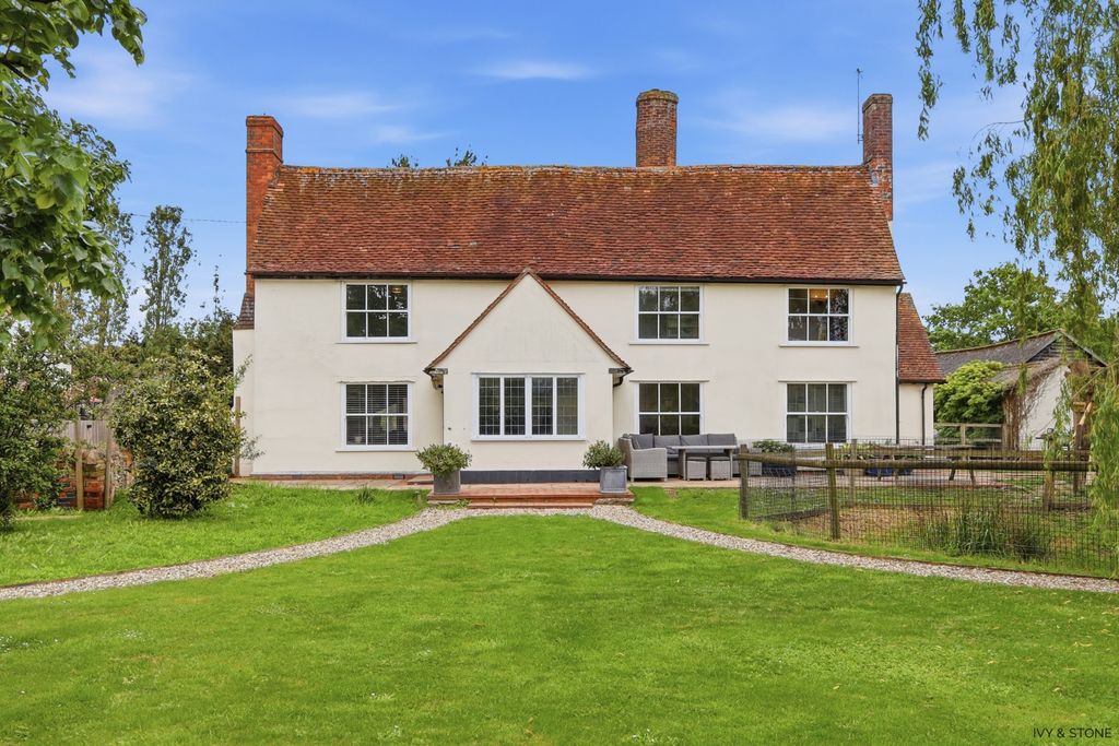 Property photo 2 of 49 5164811