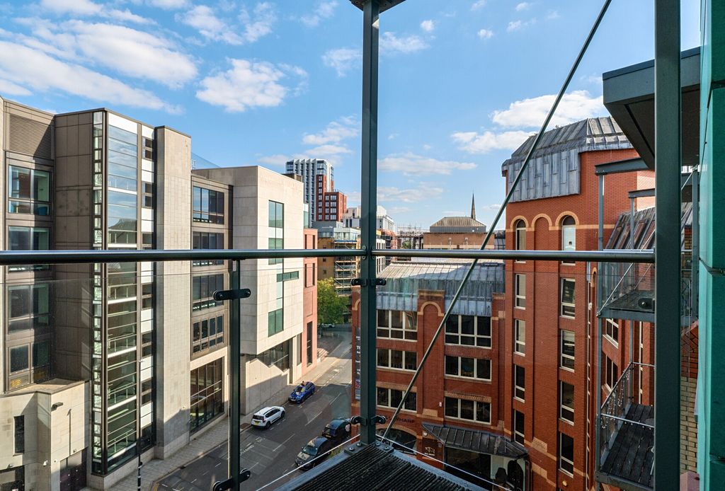 Property photo 3 of 19 1342226-13-68A756...