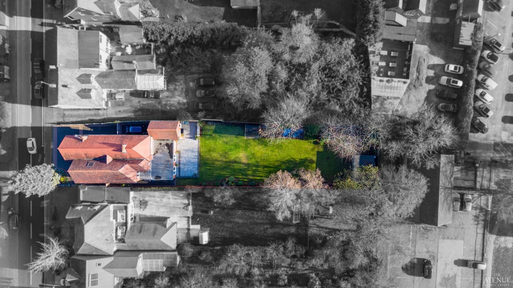 Property photo 2 of 47 4624625