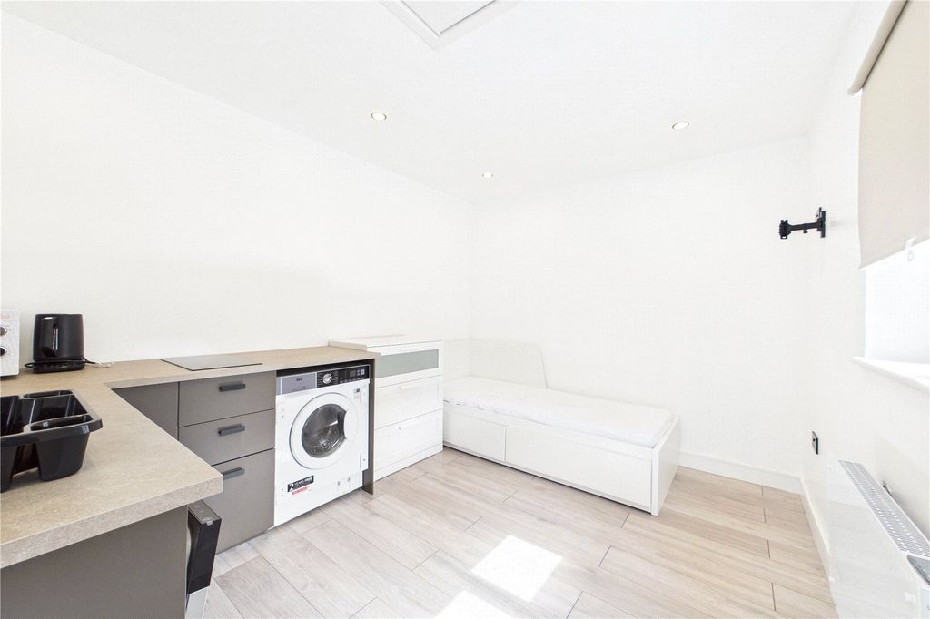 Property photo 3 of 6 Picture No. 03