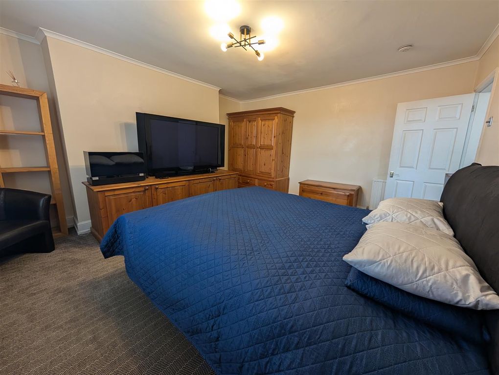 Additional image 6 of 2 bed flat to rent32 Clarendon Square, Leamington Spa CV32