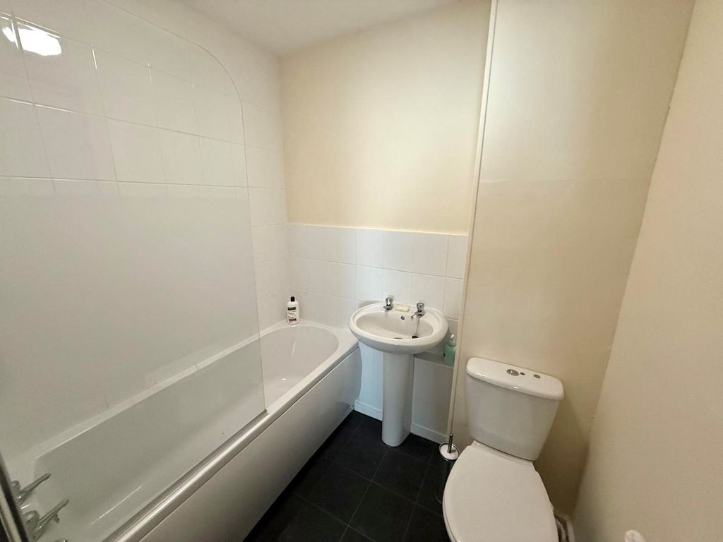 Property photo 1 of 6 Image