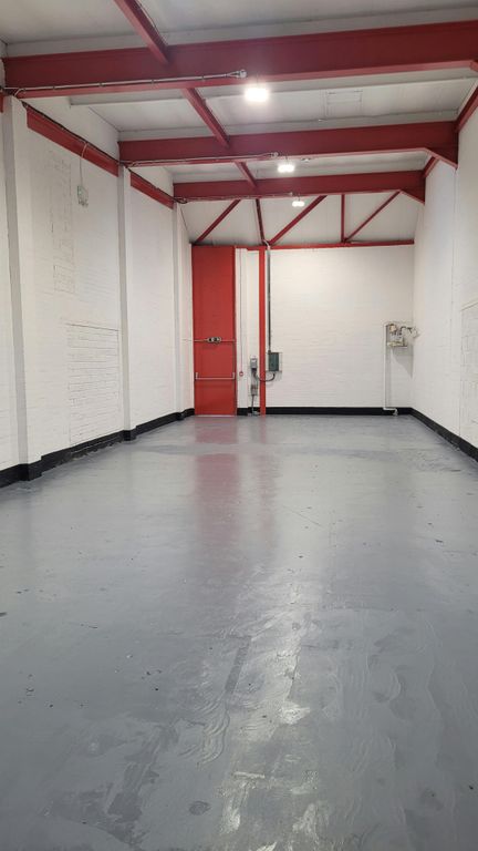 Property photo 3 of 5 20251001_101636.Jpg