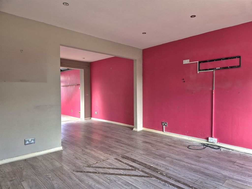 Property photo 2 of 14 20260127_133426_Resized.Jpg