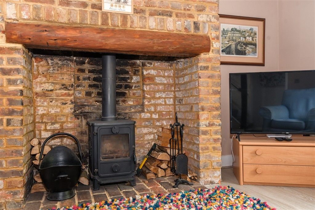 Property photo 3 of 17 Internal Feature