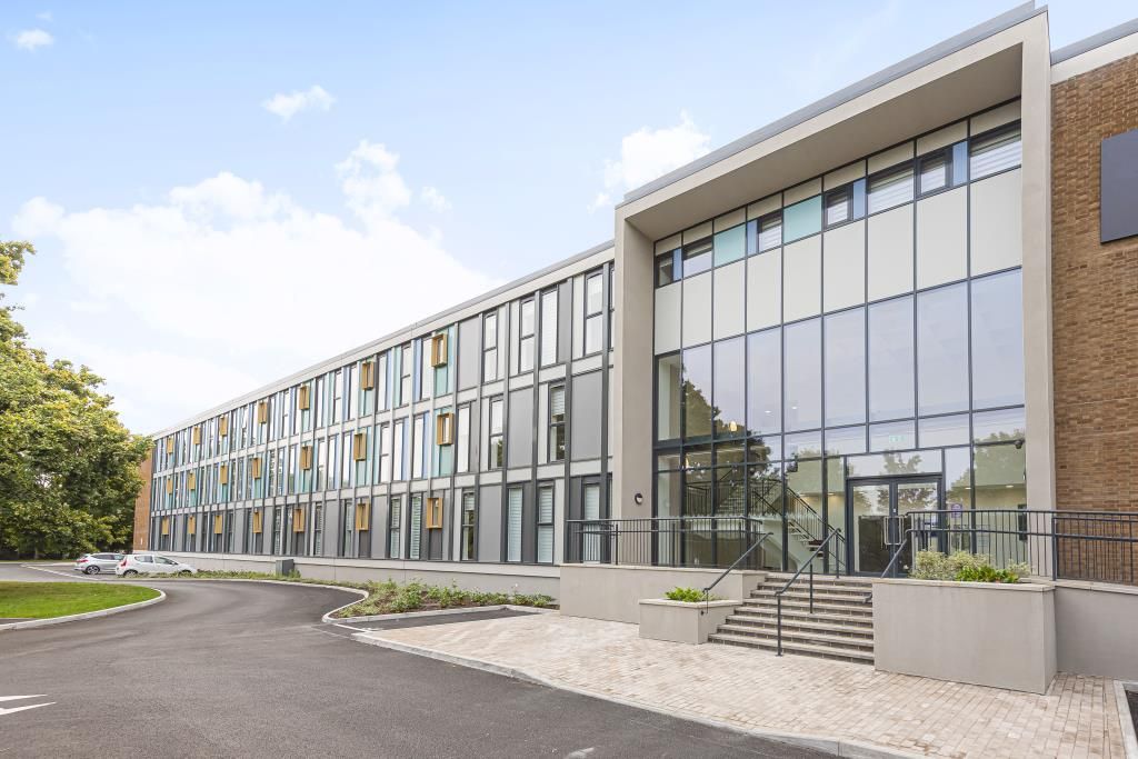 Property photo 1 of 10 External