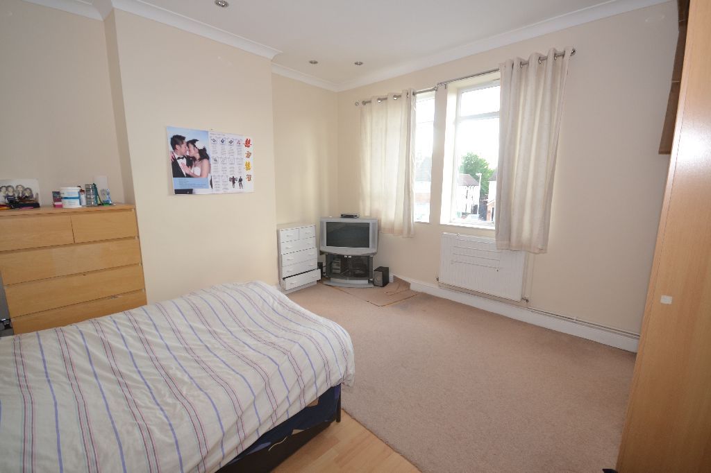 Property photo 3 of 4