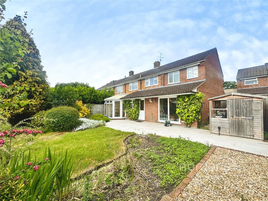 Property photo 2 of 19 Picture No. 02