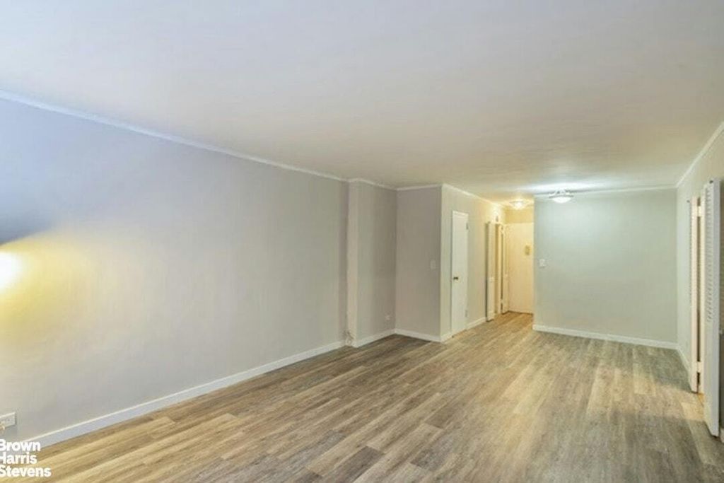 Property photo 2 of 7 <Alttext/>