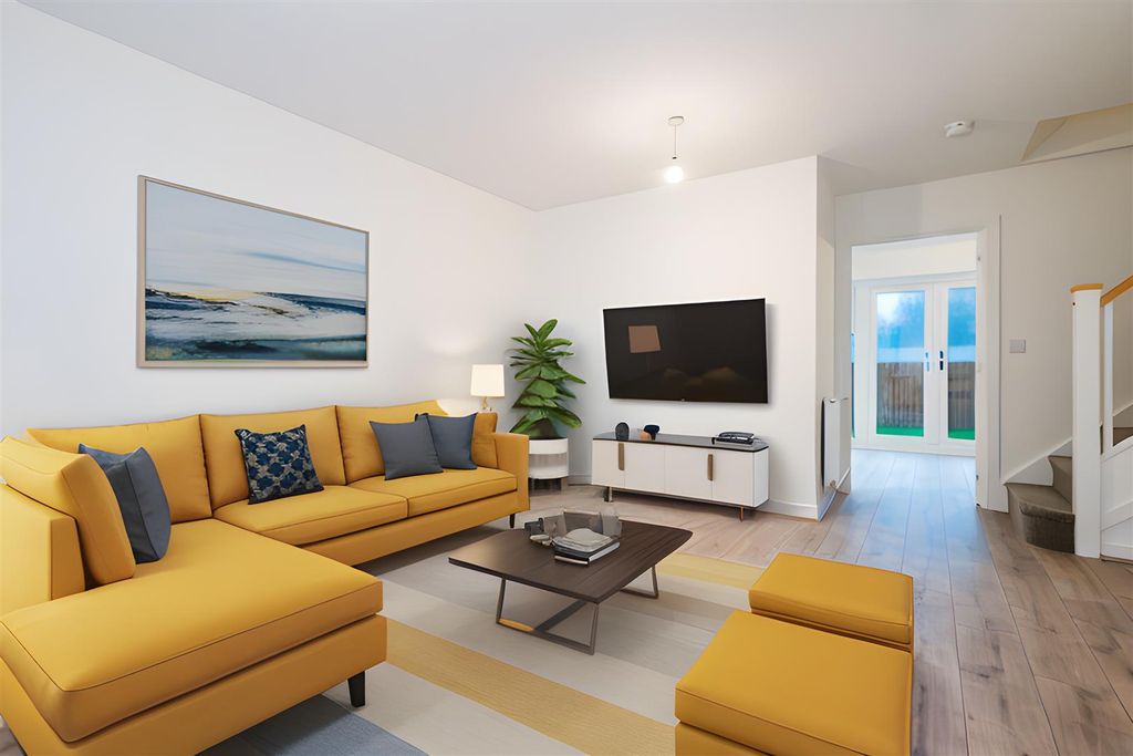 Property photo 2 of 11 Lounge