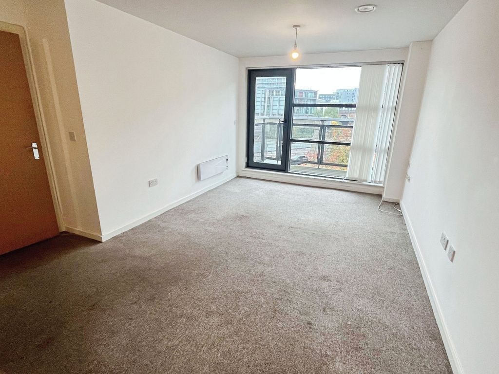 Property photo 2 of 8 Picture No. 03