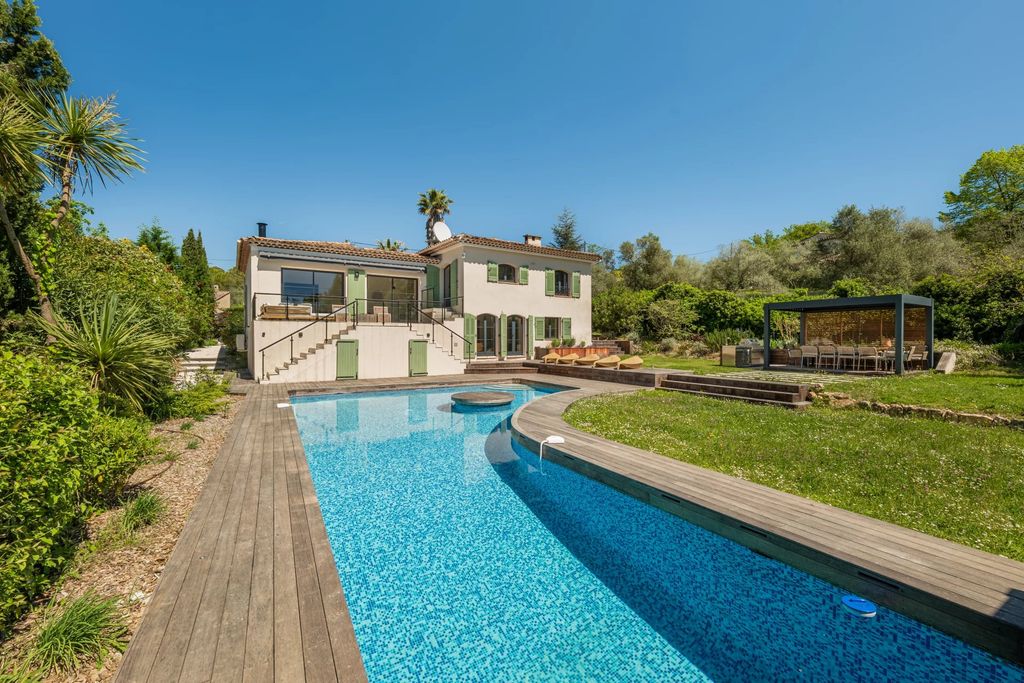 Property photo 3 of 28