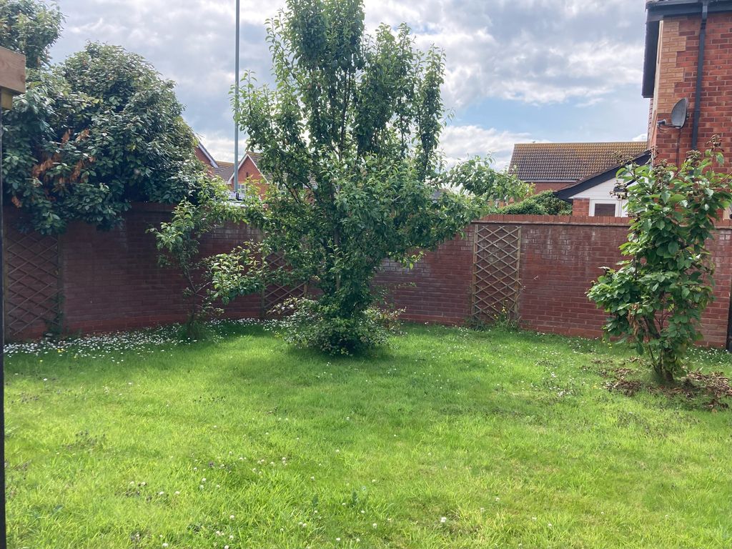 Property photo 3 of 16