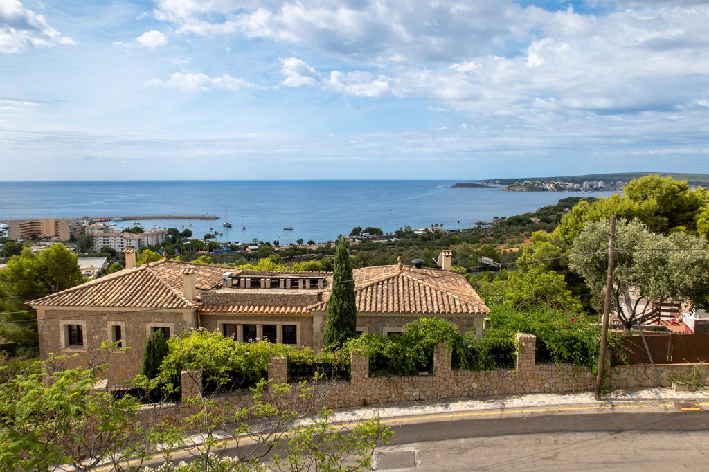 Property photo 1 of 32 69393 Web_4829.Jpg