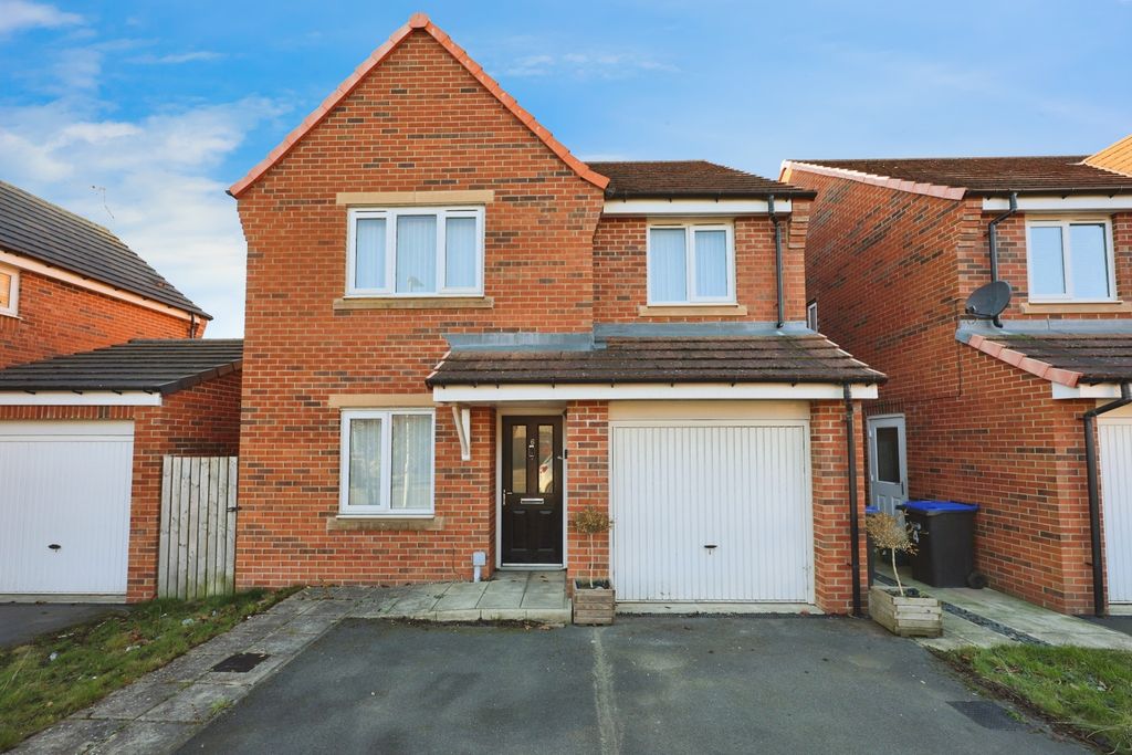 Property photo 1 of 12 Pbox-Img.Jpg