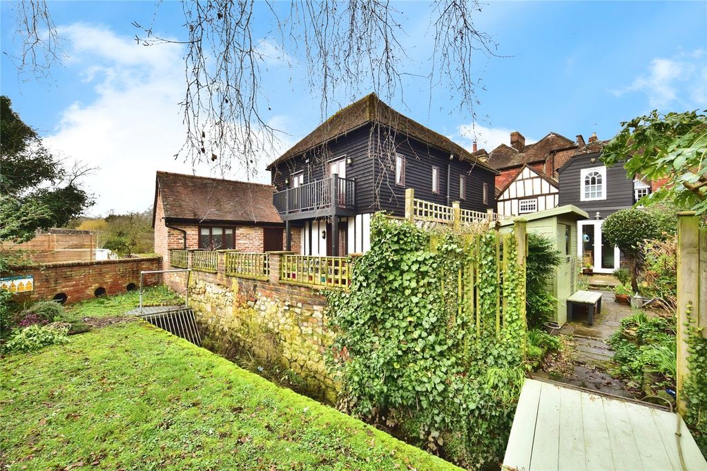 Property photo 2 of 36 Picture No. 34