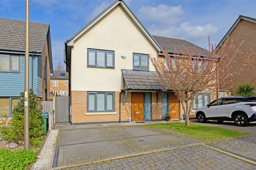 Property photo 1 of 18 (Main)