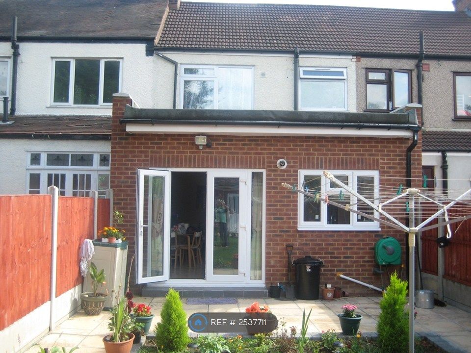 Property photo 1 of 5