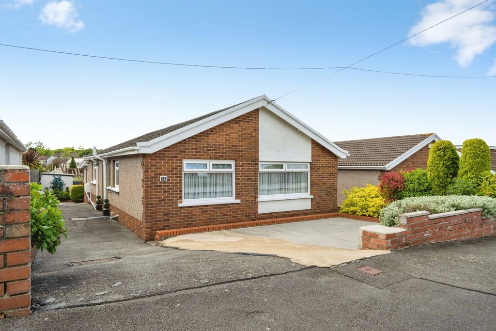 Property photo 3 of 19 Pbox-Img.Jpg