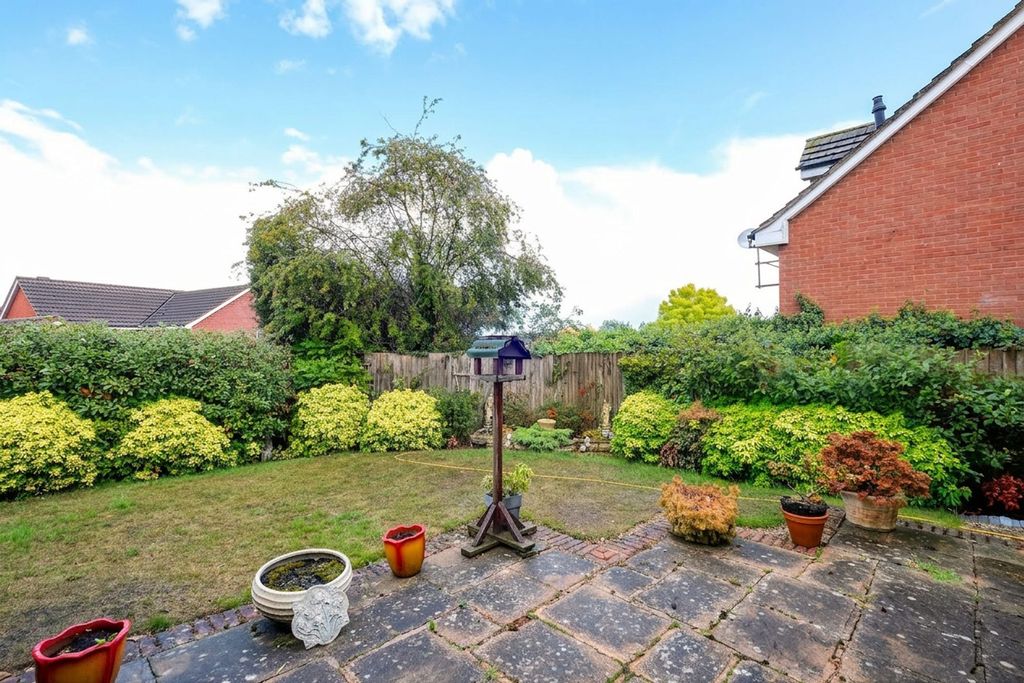 Property photo 2 of 10