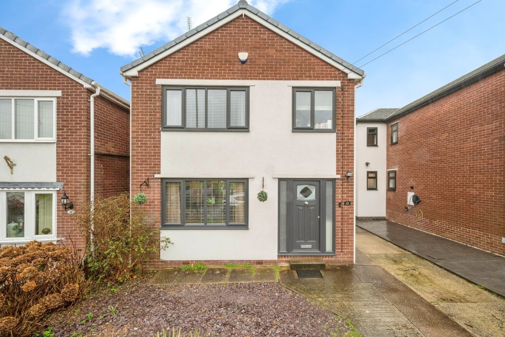 Property photo 1 of 28 27