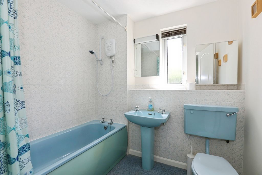Property photo 3 of 14