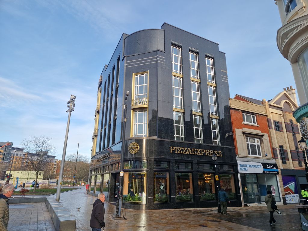 Property photo 3 of 7