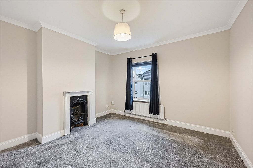 Property photo 3 of 12 Picture No. 04