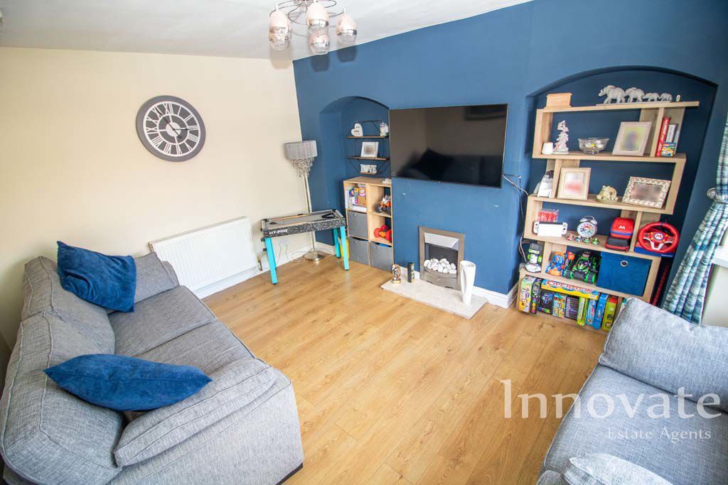 Property photo 2 of 16 Photo 1