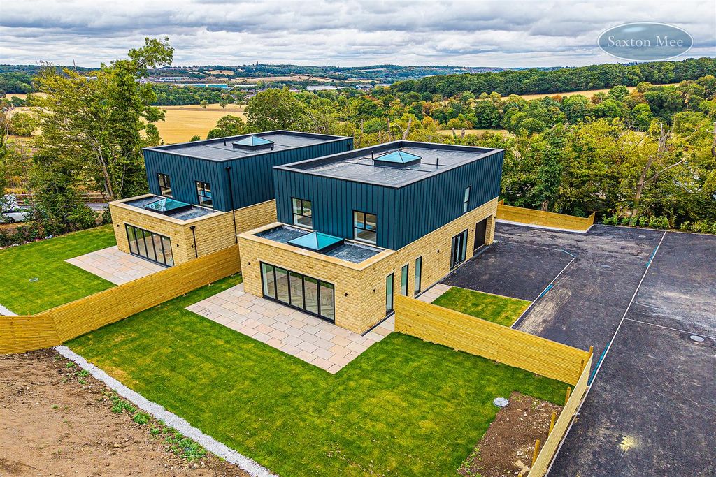Property photo 1 of 33 Dji_20260818134722_0527_D Copy.Jpg