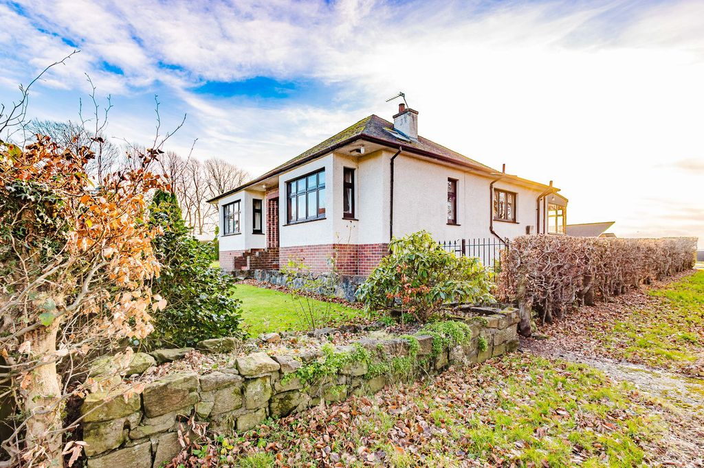 Property photo 1 of 27